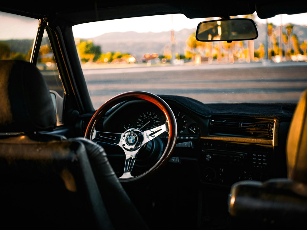 Як правильне навчання водінню впливає на впевненість у повсякденному житті